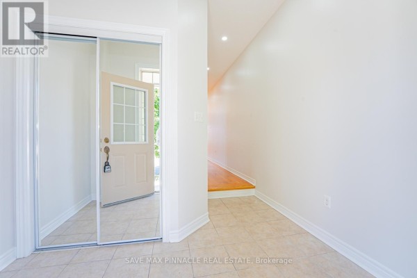 Primary Bedroom - 16 Baby Pointe Trail, Brampton, ON L7A0W3 Photo 4