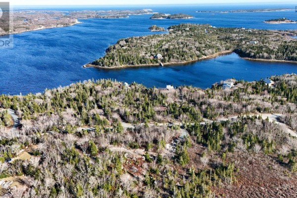 Expansive aerial view of coastal landscape with islands, inlets, wooded areas, and scattered homes. - 16 Bayview Crescent, Prospect