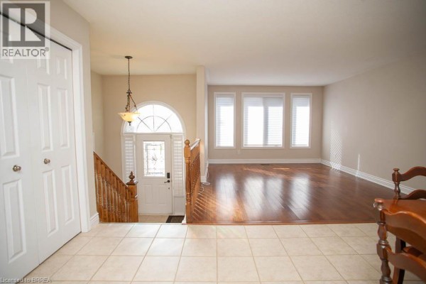 4pc Bathroom - 16 Bradbury Crescent, Paris, ON N3L4E1 Photo 5