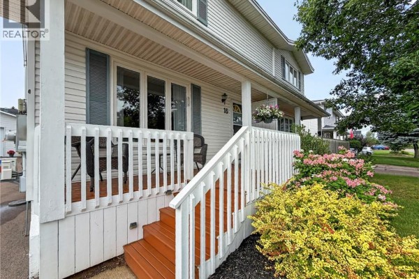 16 Briarlea Drive, Moncton, NB, photo 3