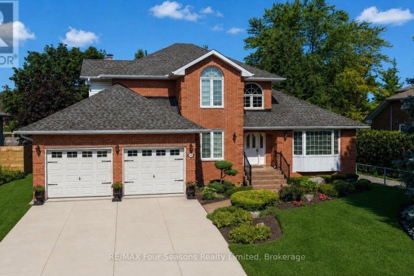 16 Carmichael Crescent, Collingwood, ON, photo 2