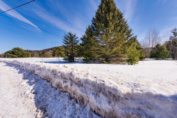 16 Ch. Du Tournesol, #5, Notre Dame Du Laus, QC, photo 2