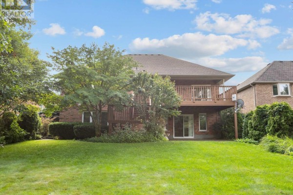 16 Cherry Ridge Boulevard, Pelham, ON, photo 3
