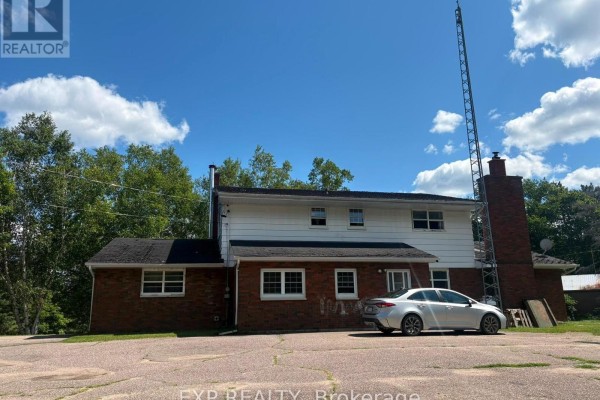 Bathroom - 16 Civic Street, Killaloe, Hagarty And Richards, ON K0J2A0 Photo 3