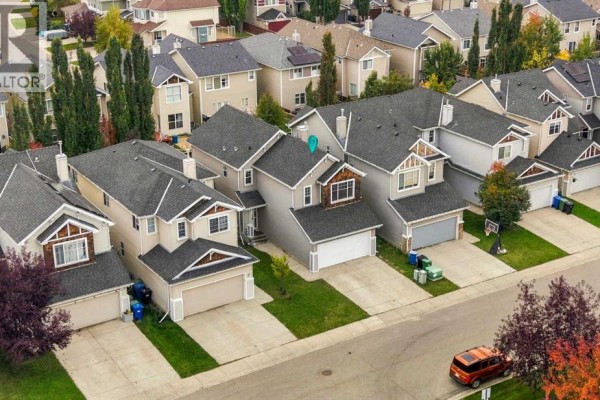 16 Cougartown Place Sw, Calgary