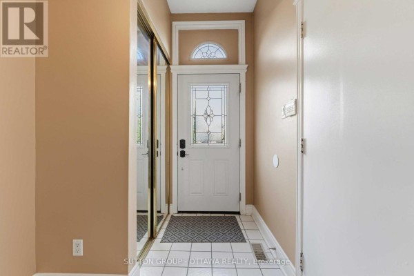Other - 16 Crimson Gate, Ottawa, ON K1T1Z6 Photo 2