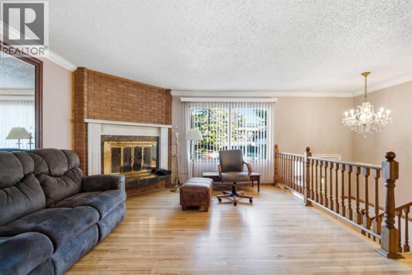 Bedroom - 16 Dalroy Crescent Nw, Calgary, AB T3A1G3 Photo 5