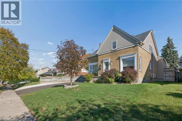 Kitchen - 16 Devitt Avenue S Unit# Upper, Waterloo, ON N2J1Y5 Photo 3