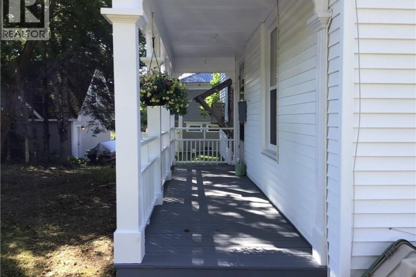 16 Dow Street, St  Stephen, NB, photo 2