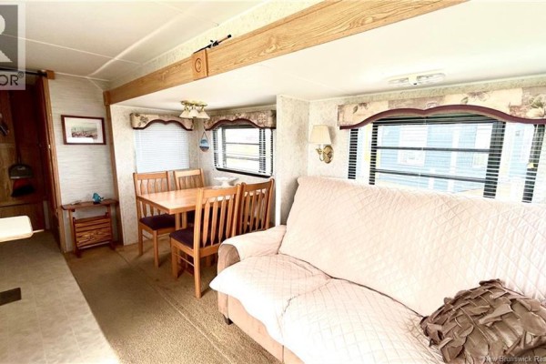 16 Du Campeur, Chiasson Office, NB E8S2S8 Photo 5