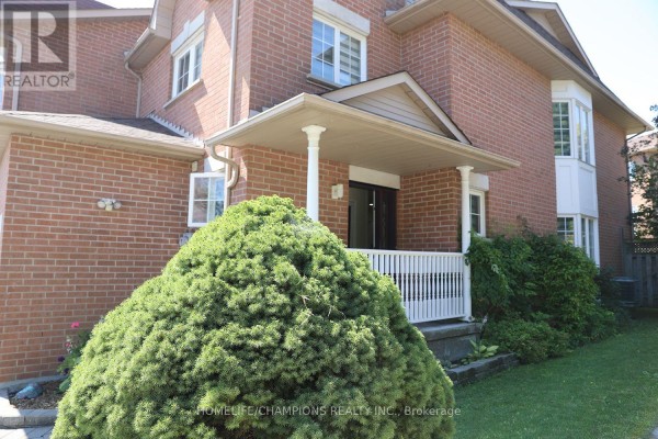 16 Echo Glen Road, Toronto, ON, photo 2
