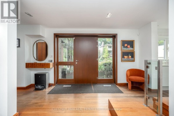 16 Fallingbrook Wood, Toronto, ON M1N1B8 Photo 4
