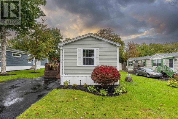 16 First Street, Lucasville, NS, photo 2