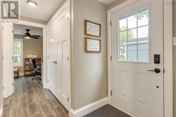 3pc Bathroom - 16 First Street, Lucasville, NS B4B1P8 Photo 5