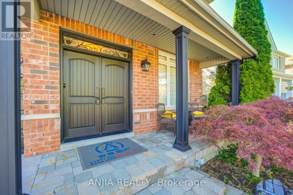 Den - 16 Forest Manor Place, Markham, ON L6E1E7 Photo 2