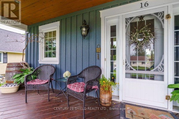 16 Fraser Street, South Stormont, ON K0C2A0 Photo 4