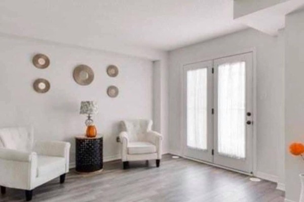Foyer - 16 Givemay Street, Brampton, ON L7A4N5 Photo 2
