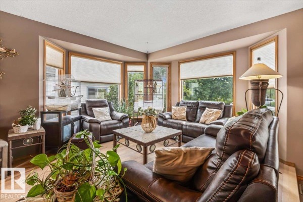 16 Harrold Pl, St  Albert, AB, photo 2