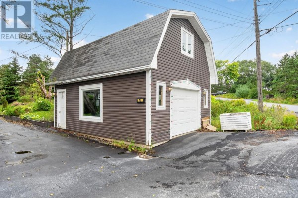 Bath (# pieces 1-6) - 16 Higdons Hill, New Harbour, NL A0B2P0 Photo 5