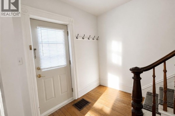 Living room - 16 Highfield Street, Miramichi, NB E1N4J3 Photo 5