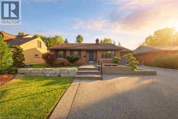 Residential for sale at 16 Hiram Road, Paris, ON - MLS® NWExIc