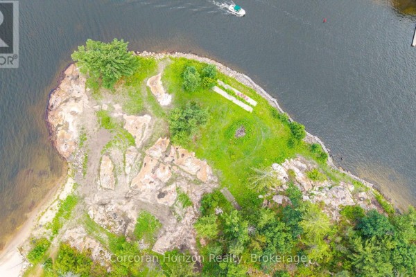 16 Island 810/royal Island, Georgian Bay, ON P0E1E0 Photo 5