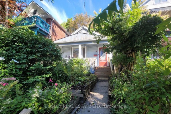 16 Ivy Avenue, Toronto