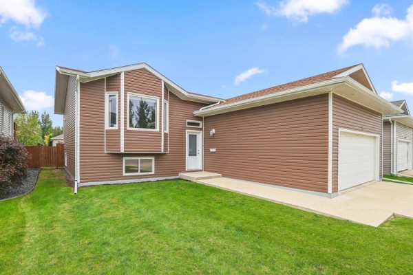 Eat in kitchen - 16 Kelly K Street, Portage La Prairie, MB R1N3Y9 Photo 3
