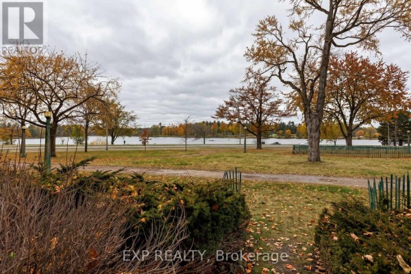 16 Lakeview Terrace, Ottawa, ON K1S3H4 Photo 5