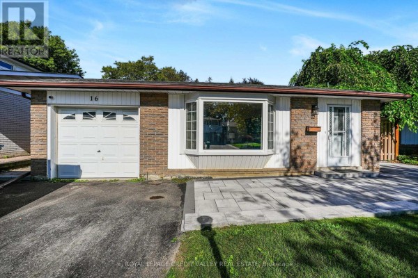 Primary Bedroom - 16 Lockton Crescent, Brampton, ON L6W1C3 Photo 4