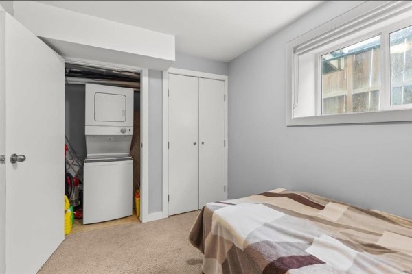 16 Mager Drive, Winnipeg, MB R2M0J7 Photo 2