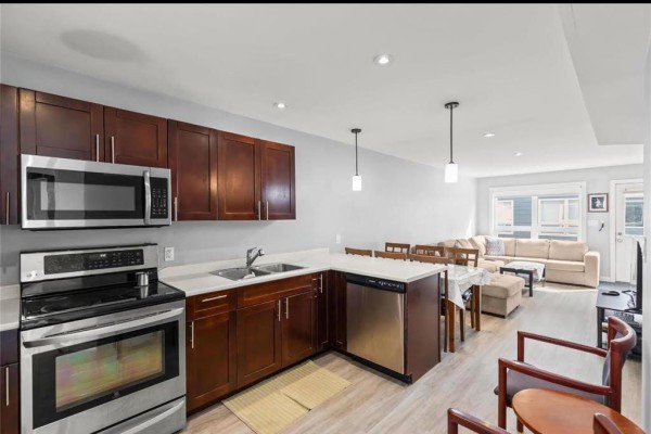 16 Mager Drive, Winnipeg, MB R2M0J7 Photo 5