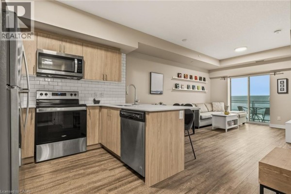 4pc Ensuite bath - 16 Markle Crescent Unit# 413, Hamilton, ON L9G0H4 Photo 4