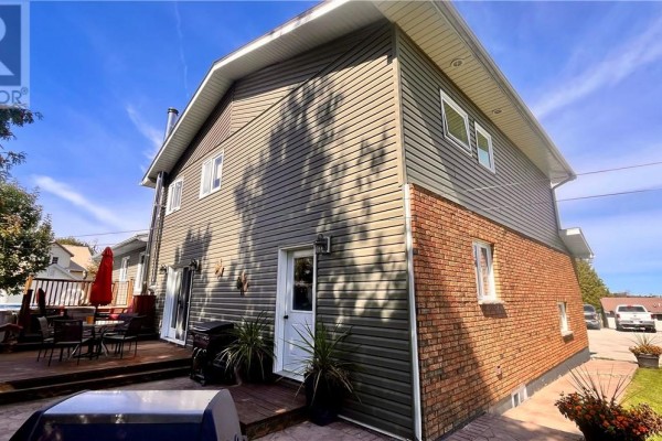 3pc Ensuite bath - 16 Meredith, Gore Bay, ON P0P1H0 Photo 5
