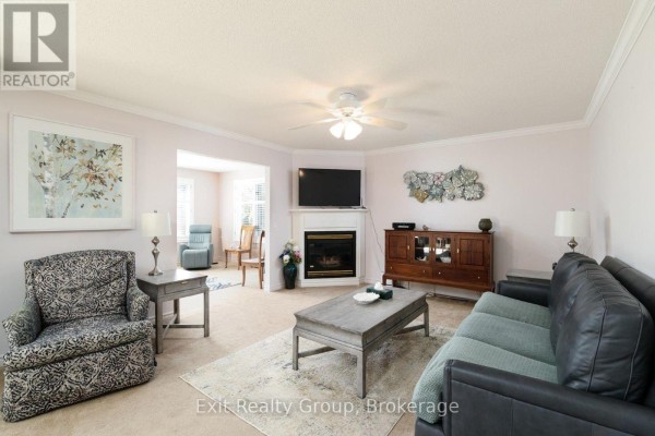 Living room - 16 Mills Road, Brighton, ON K0K1H0 Photo 5