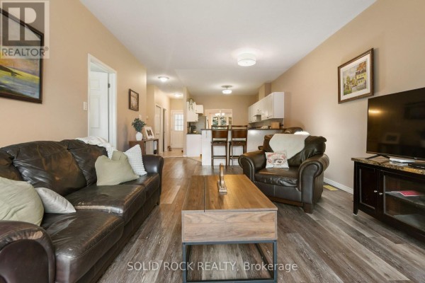 Dining room - 16 Moe Robillard Street, Arnprior, ON K7S0C2 Photo 4