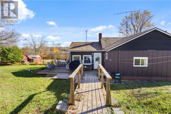 16 Newby's Side Road, Nemi, ON P0P1S0 Photo 5
