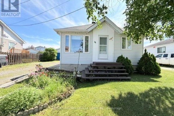 Kitchen - 16 Ontario Street, Kapuskasing, ON P5N2J5 Photo 2