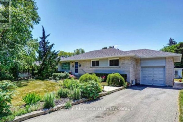 16 Plainsman Road, Mississauga, ON, photo 3