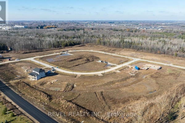 16 Private Berry Drive, Amaranth, ON L9V3T8 Photo 5