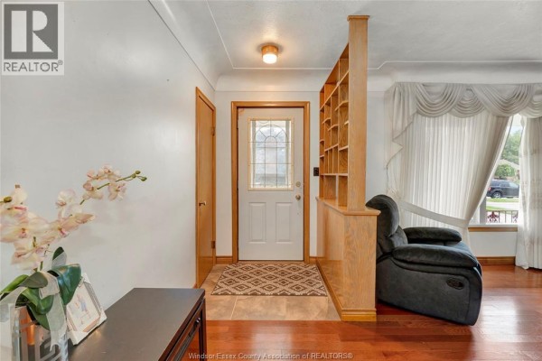 Storage - 16 Pulford, Leamington, ON N8H2J3 Photo 3