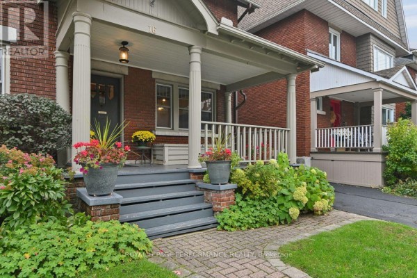 Kitchen - 16 Renfrew Avenue, Ottawa, ON K1S1Z3 Photo 3