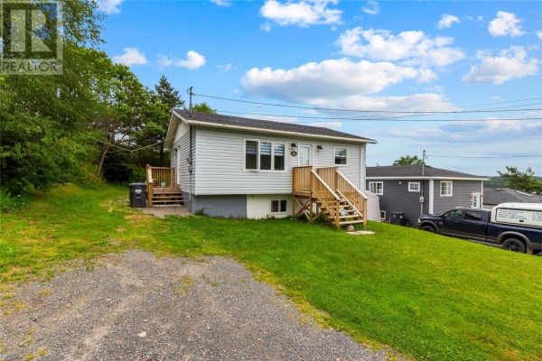 16 Seawards Lane, Clarenville, NL, photo 2