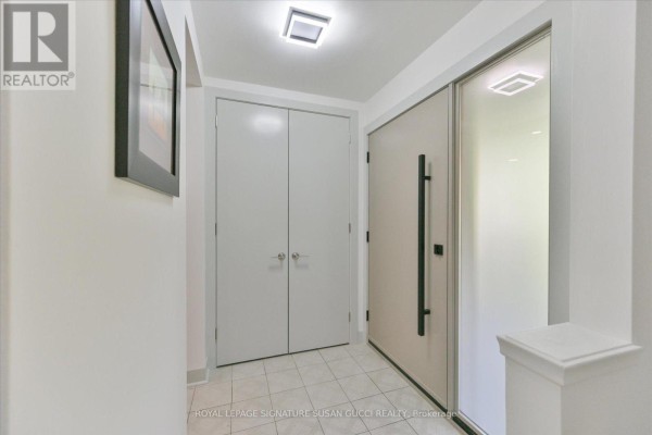 Bedroom - 16 Squires Avenue, Toronto, ON M4B2R3 Photo 5