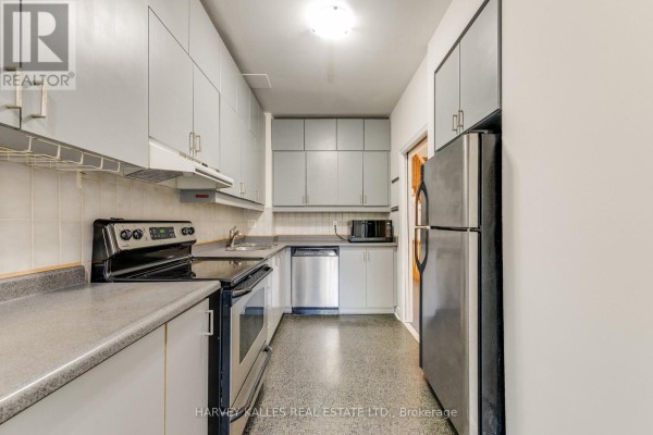Eating area - 16 St. James Court, Toronto, ON M4X1X4 Photo 4