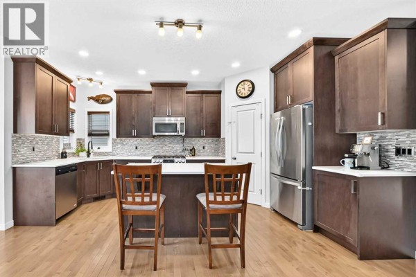16 Sunrise Crescent, Cochrane, AB, photo 3