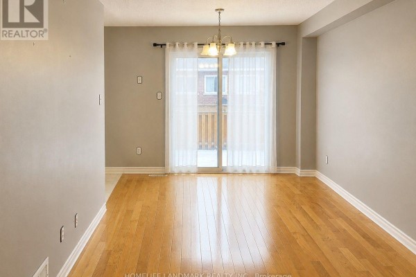 16 Torada Court, Brampton, ON L7A1H6 Photo 4