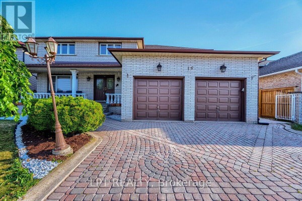 16 Vogue Court, Hamilton, ON, photo 2