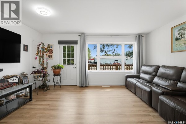 Mud room - 16 Walsh Street, Qu Appelle, SK S0G4A0 Photo 5