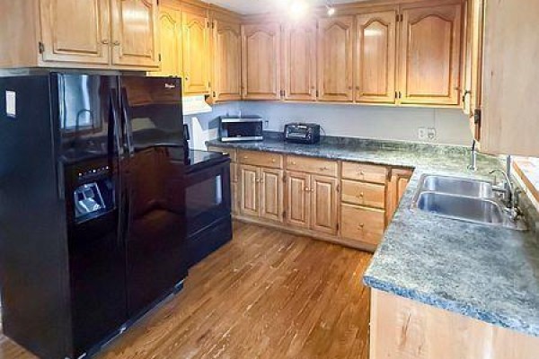 16 Whitechurch Street, Huron Kinloss, ON, photo 3